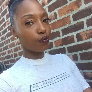 Meet your Posher, Soneca